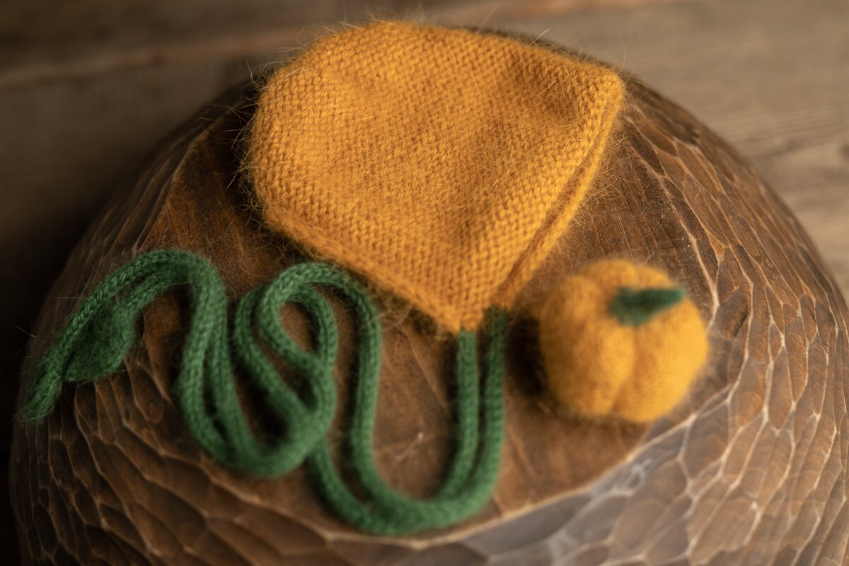 Newborn Halloween Outfit, Newborn Wizard Hat, Newborn Halloween Hat, Newborn Knit Photo Prop, Newborn Photography Prop,Newborn Knitted prop