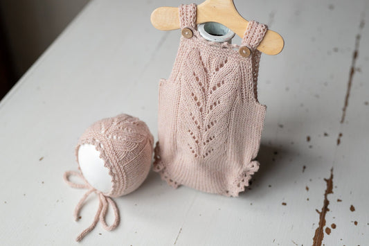 Knitted romper & bonnet,Newborn Photography Prop Set,Newborn photography outfit,Newborn girl photoshoot outfit,Pregnancy gift,Newborn props