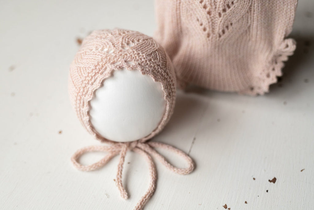 Knitted romper & bonnet,Newborn Photography Prop Set,Newborn photography outfit,Newborn girl photoshoot outfit,Pregnancy gift,Newborn props