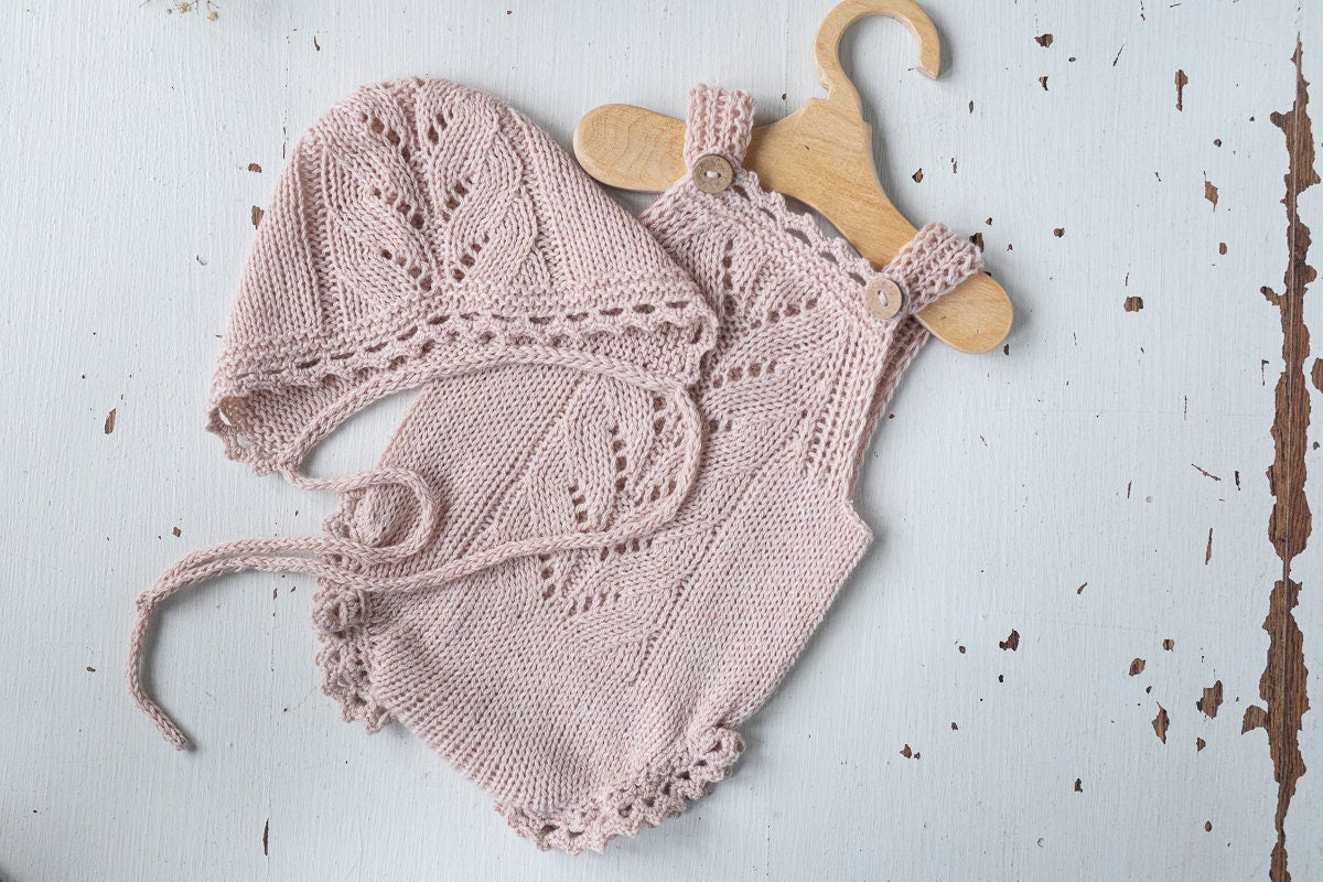 Knitted romper & bonnet,Newborn Photography Prop Set,Newborn photography outfit,Newborn girl photoshoot outfit,Pregnancy gift,Newborn props