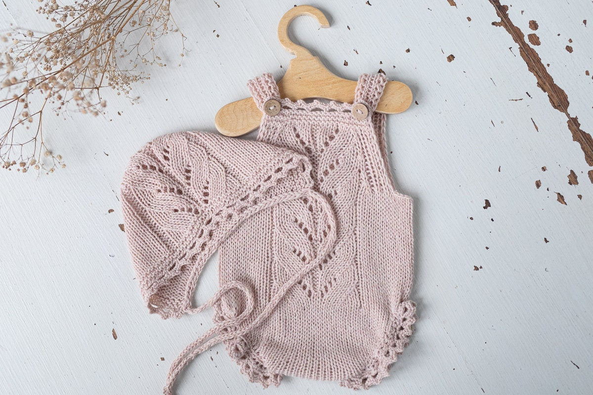 Knitted romper & bonnet,Newborn Photography Prop Set,Newborn photography outfit,Newborn girl photoshoot outfit,Pregnancy gift,Newborn props