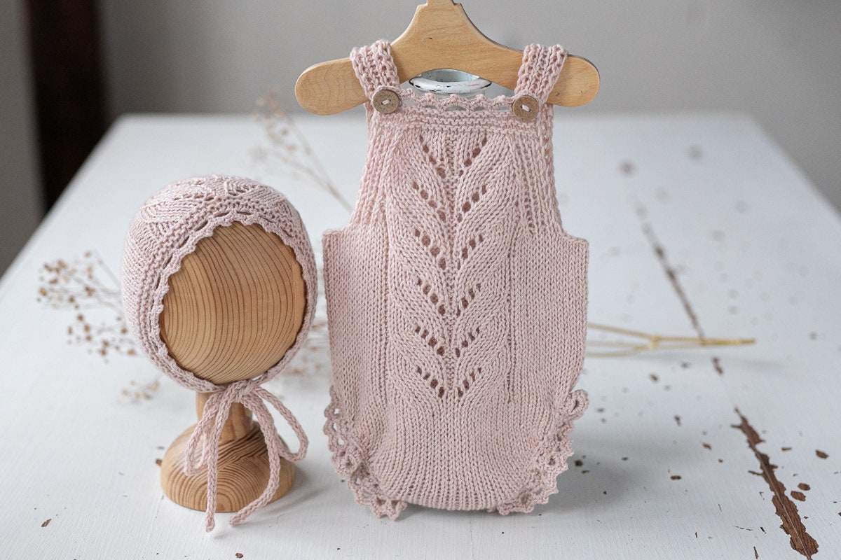 Knitted romper & bonnet,Newborn Photography Prop Set,Newborn photography outfit,Newborn girl photoshoot outfit,Pregnancy gift,Newborn props