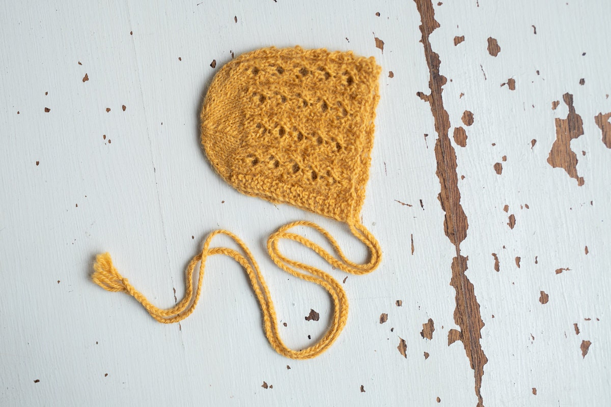 Newborn Knit Bonnet,Newborn Knit Sleep Hat,Newborn Hat,Newborn outfit,Newborn cap,Newborn photography,Newborn Knitted Sleeper Hat