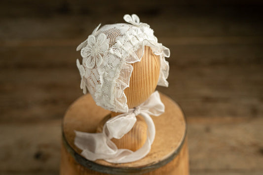 Newborn lace Bonnet,Newborn vintage bonnet,Newborn lace Sleep Hat,Newborn Hat,Newborn outfit,Newborn cap,Newborn photography,bonnet girl