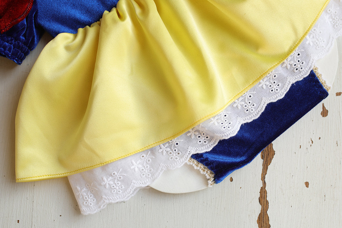 Snow White Princess Dress newborn girl photoshoot outfit,Snow White Toddler newborn girl Costume,Snow White dress with headband photo prop.