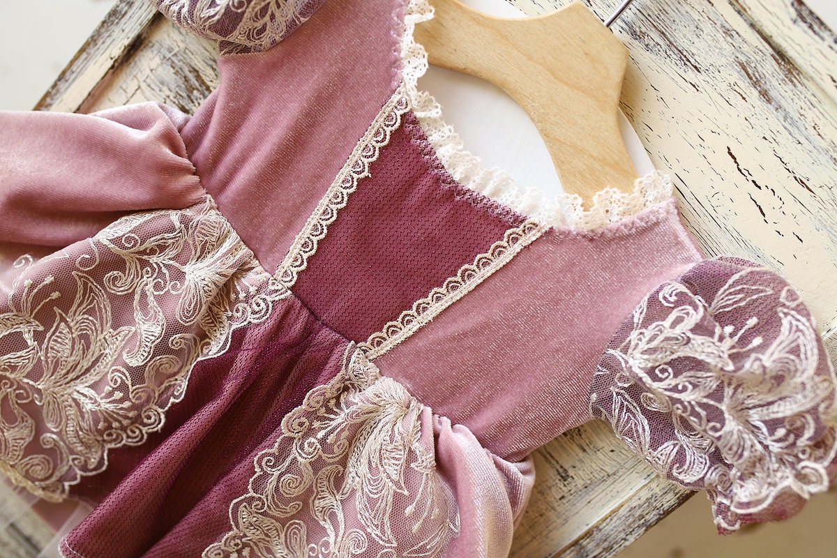 Newborn Baby girl  Rapunzel dress romper, Rapunzel costume for Newborn Photography, Purple Baby Tutu Dress,Newborn outfit photoshoot