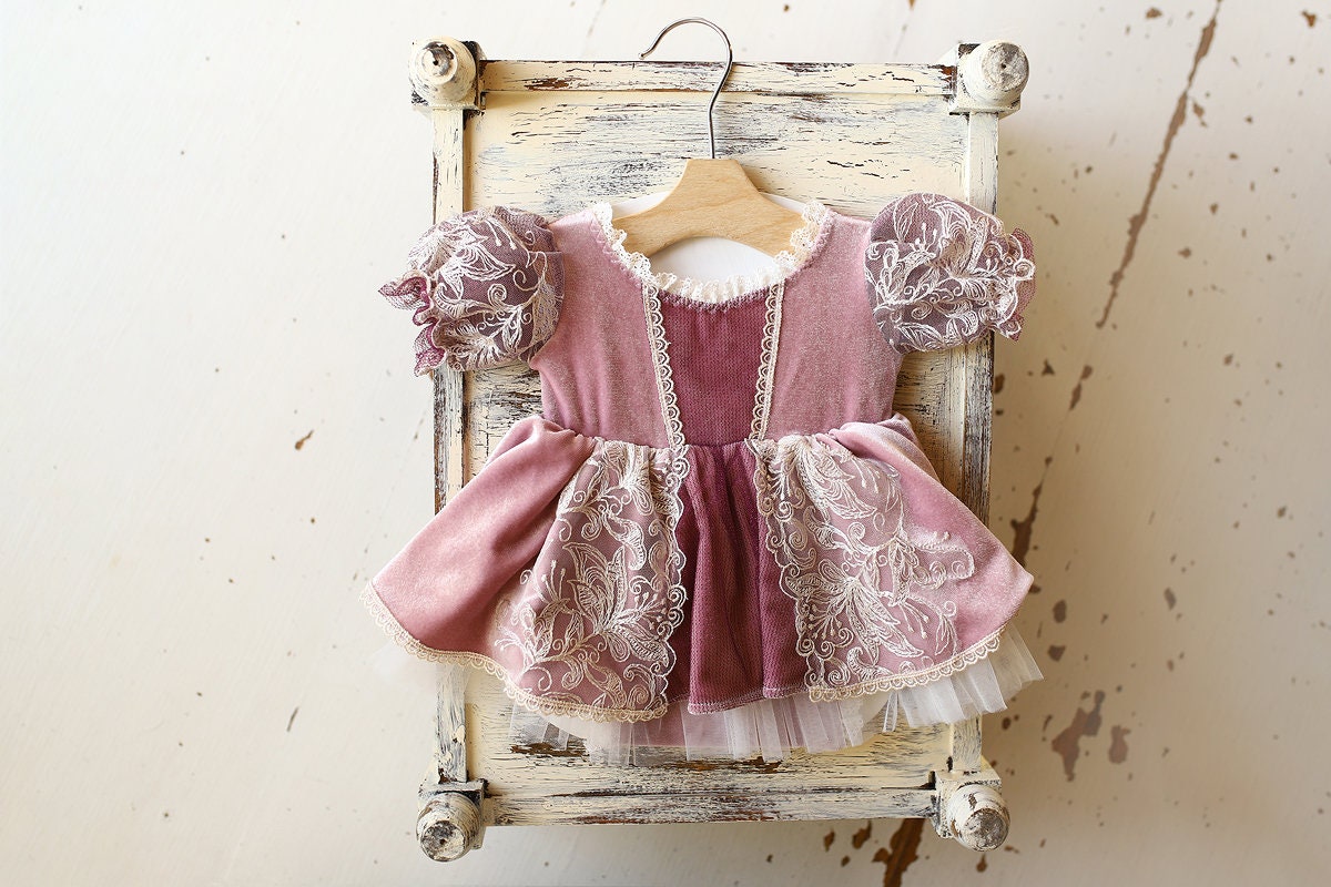 Newborn Baby girl  Rapunzel dress romper, Rapunzel costume for Newborn Photography, Purple Baby Tutu Dress,Newborn outfit photoshoot