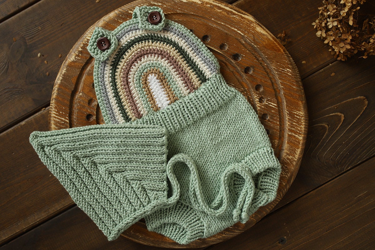 Newborn Knit romper,Newborn Knited set,Newborn Hat,Newborn outfit,Newborn cap,Newborn photography,Pregnancy gift,Knitted newborn photo props