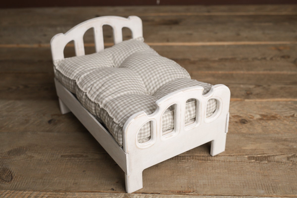 Newborn Wooden Bed,Real Wood Newborn crib Prop,Newborn Photography Props,Newborn Photo Prop,Nursery Decor,Doll Bed,Rustic Wooden Bed