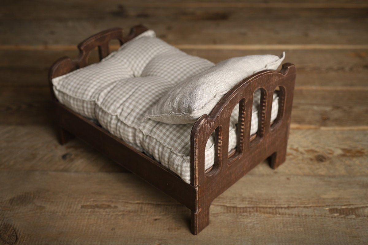 Newborn Wooden Bed,Real Wood Newborn crib Prop,Newborn Photography Props,Newborn Photo Prop,Nursery Decor,Doll Bed,Rustic Wooden Bed