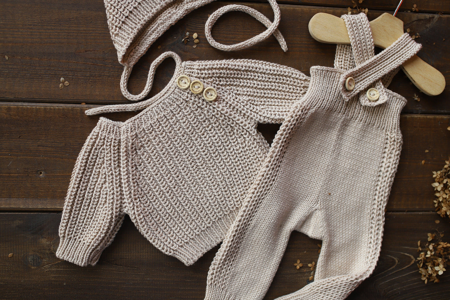 Newborn Knited set,Newborn Knit romper,Newborn Hat,Newborn outfit,Newborn photography,Pregnancy gift,Knitted newborn photo props