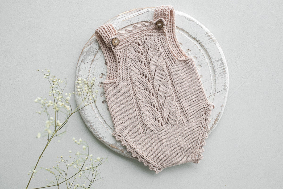 Knitted romper & bonnet,Newborn Photography Prop Set,Newborn photography outfit,Newborn girl photoshoot outfit,Pregnancy gift,Newborn props