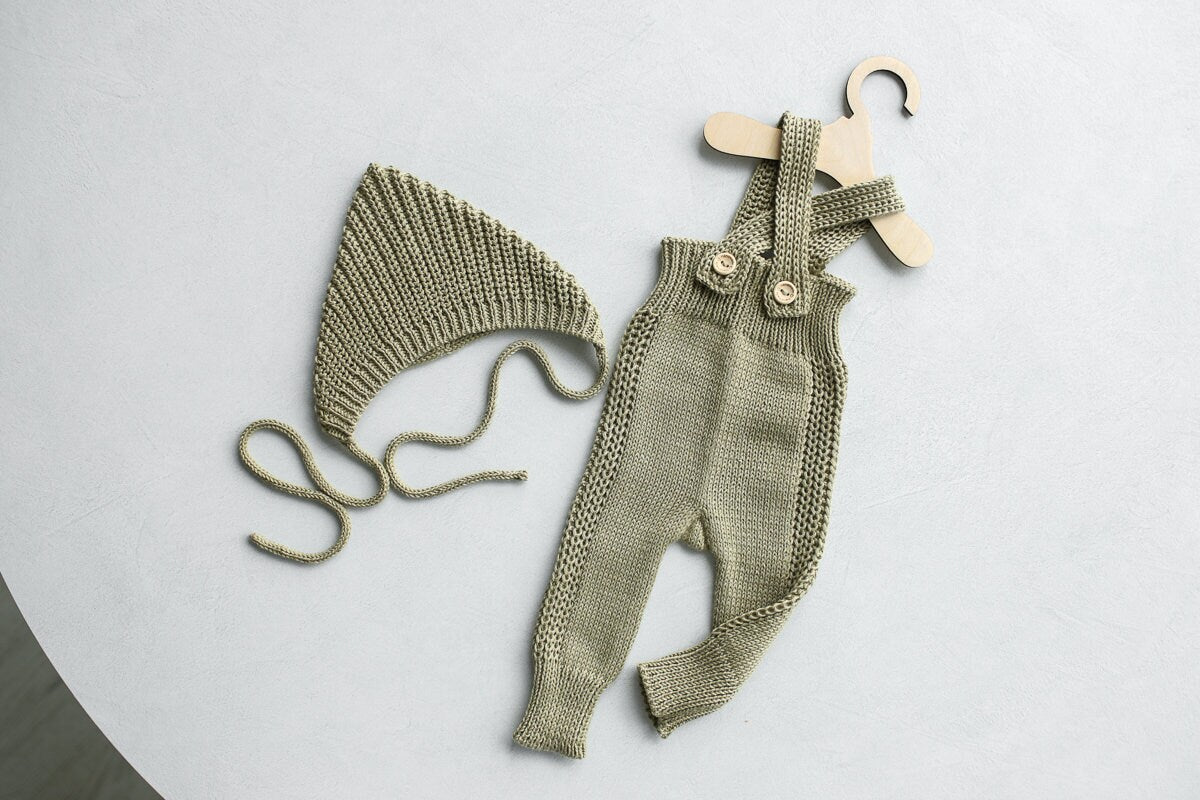 Newborn Knited set,Newborn Knit romper,Newborn Hat,Newborn outfit,Newborn photography,Pregnancy gift,Knitted newborn photo props