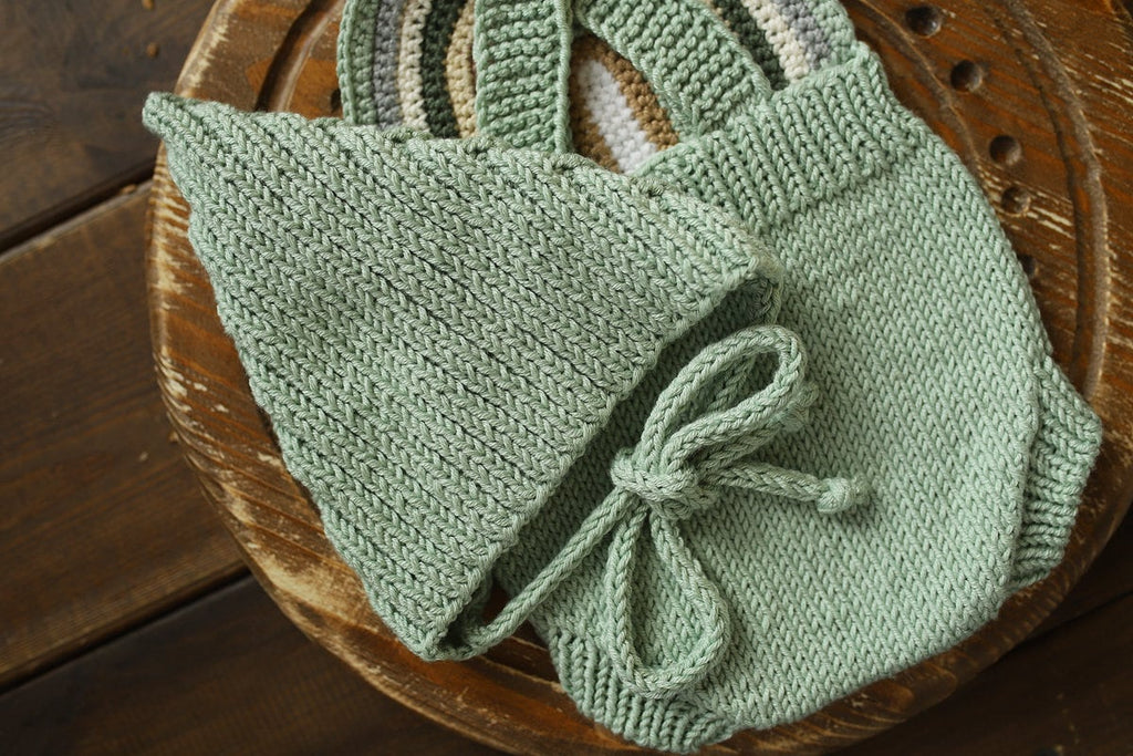 Newborn Knit romper,Newborn Knited set,Newborn Hat,Newborn outfit,Newborn cap,Newborn photography,Pregnancy gift,Knitted newborn photo props