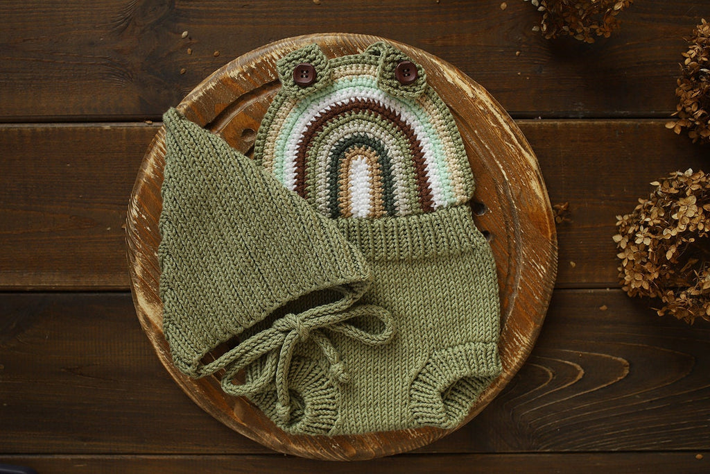 Newborn Knit romper,Newborn Knited set,Newborn Hat,Newborn outfit,Newborn cap,Newborn photography,Pregnancy gift,Knitted newborn photo props