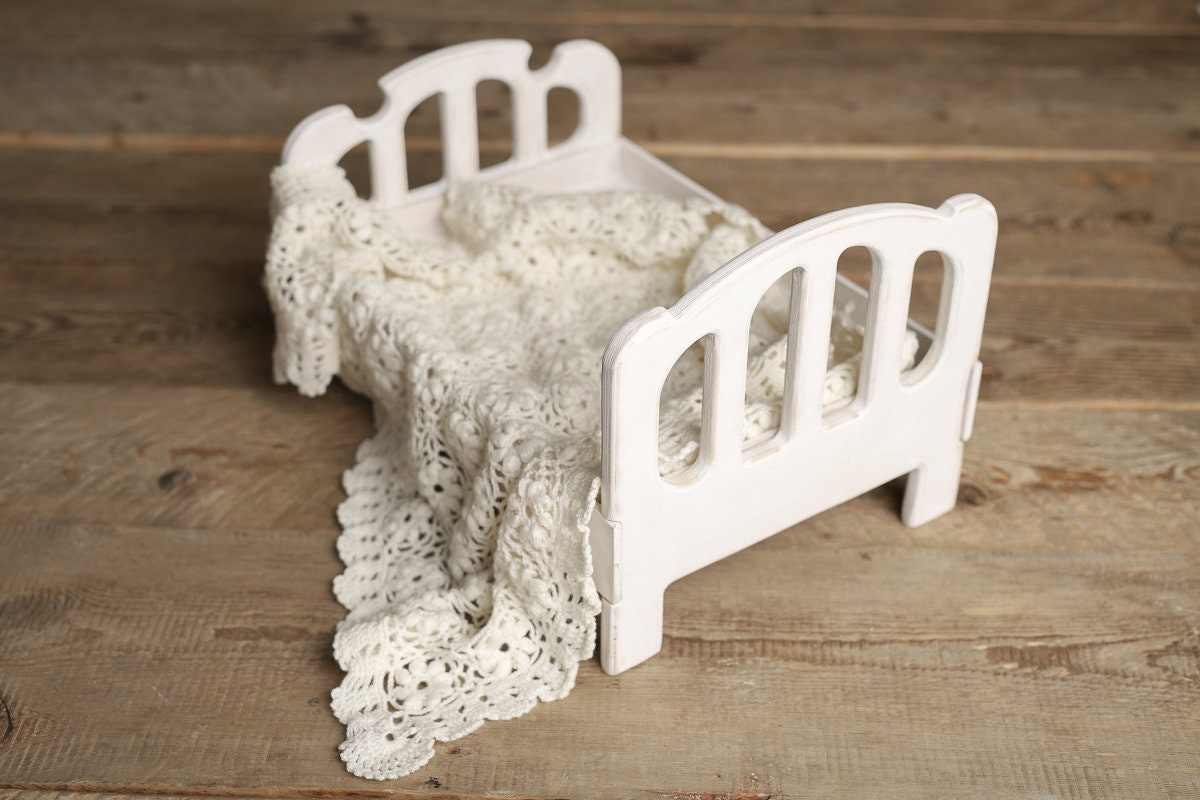 Newborn Wooden Bed,Real Wood Newborn crib Prop,Newborn Photography Props,Newborn Photo Prop,Nursery Decor,Doll Bed,Rustic Wooden Bed