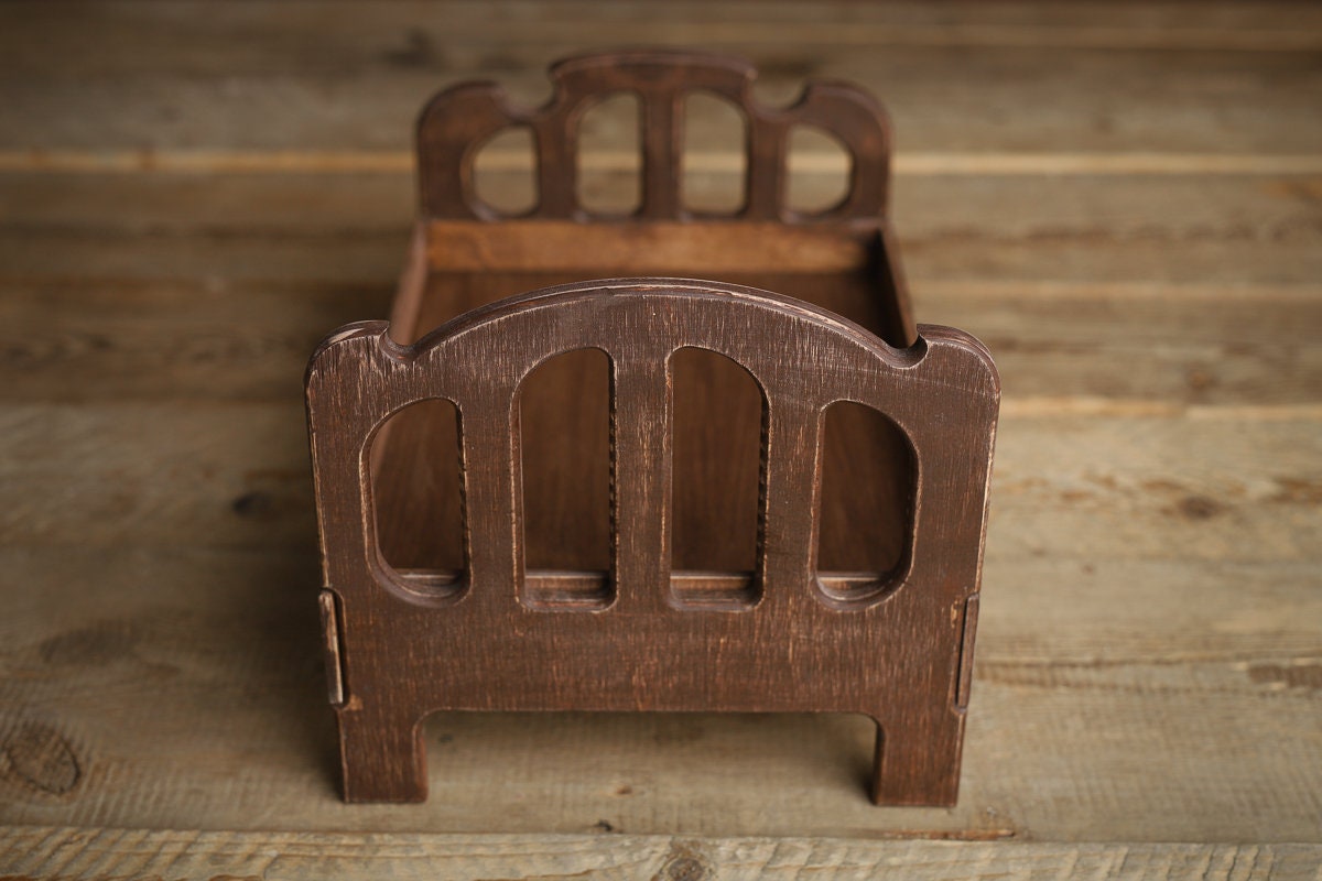 Newborn Wooden Bed,Real Wood Newborn crib Prop,Newborn Photography Props,Newborn Photo Prop,Nursery Decor,Doll Bed,Rustic Wooden Bed