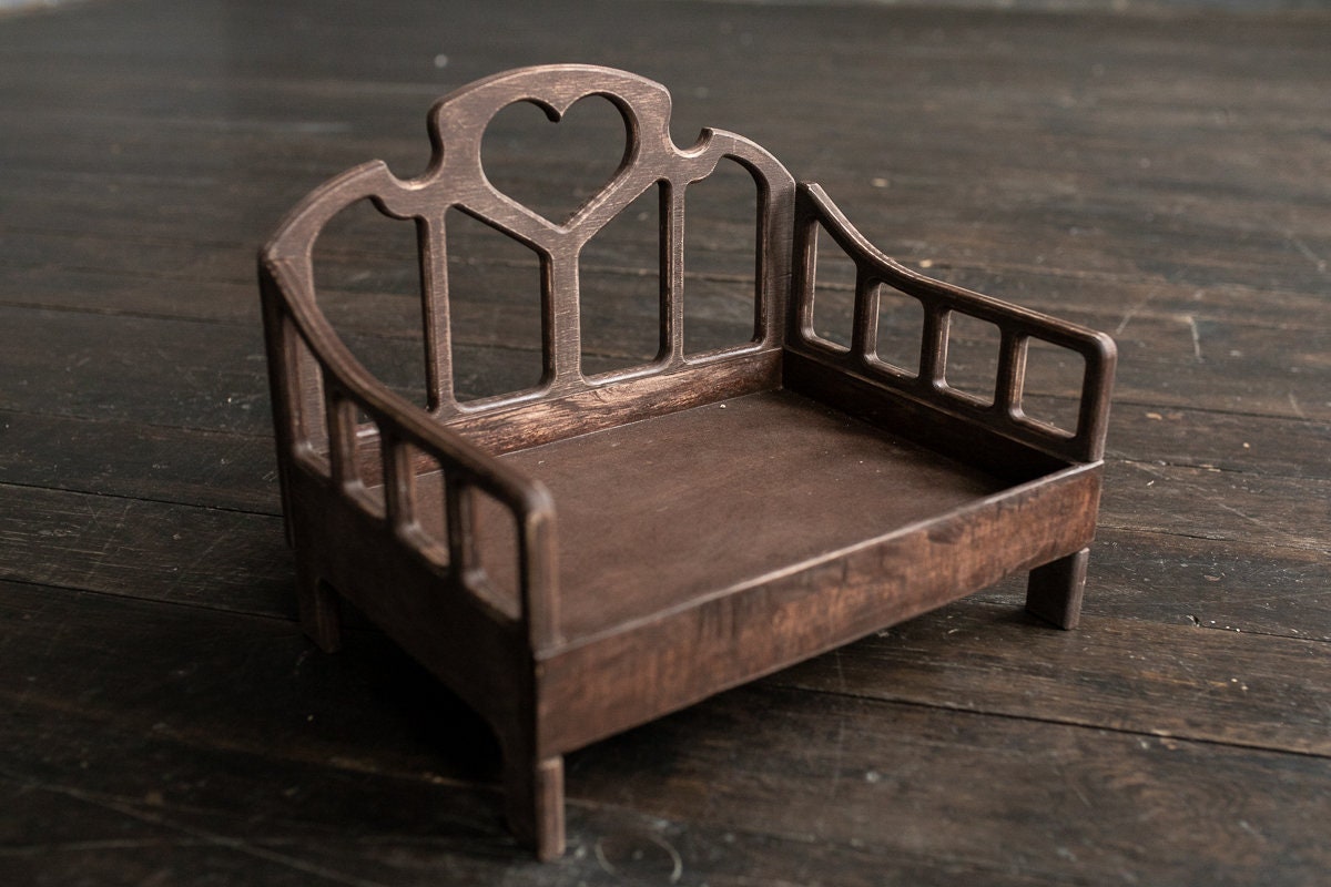 Newborn Wooden Bed,Real Wood Newborn Bed Prop,Newborn Photography Props,Newborn Photo Prop,Nursery Decor,Doll Bed,Rustic Wooden Bed