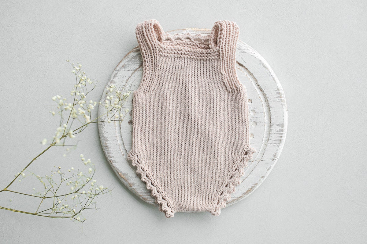 Knitted romper & bonnet,Newborn Photography Prop Set,Newborn photography outfit,Newborn girl photoshoot outfit,Pregnancy gift,Newborn props