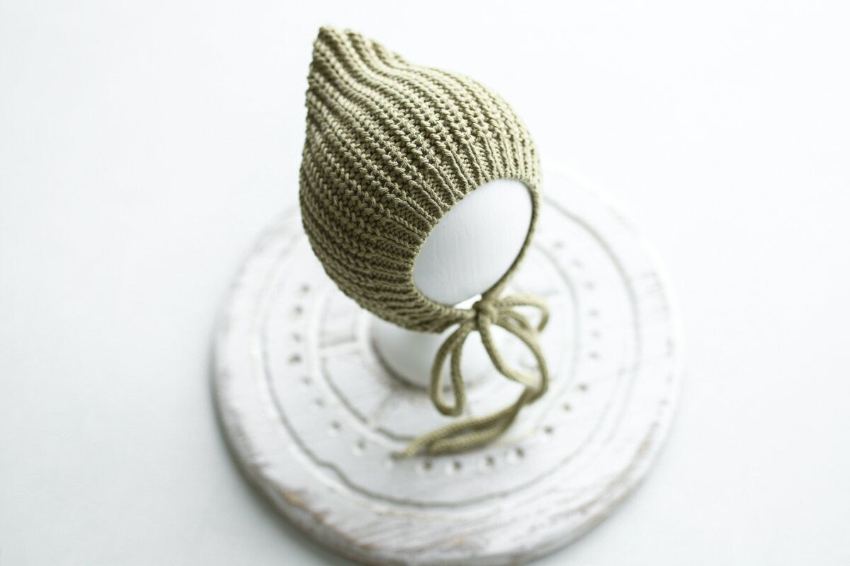 Newborn Knited set,Newborn Knit romper,Newborn Hat,Newborn outfit,Newborn photography,Pregnancy gift,Knitted newborn photo props