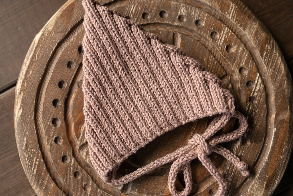 Knitted romper and bonnet,Newborn knitted Set,Newborn photography outfit,Сable knit romper,Pregnancy gift,newborn knit outfit,newborn props