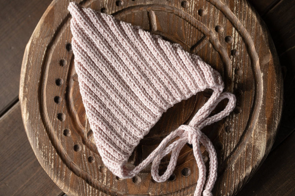 Newborn Knit romper,Newborn Knited set,Newborn Hat,Newborn outfit,Newborn cap,Newborn photography,Pregnancy gift,Knitted newborn photo props