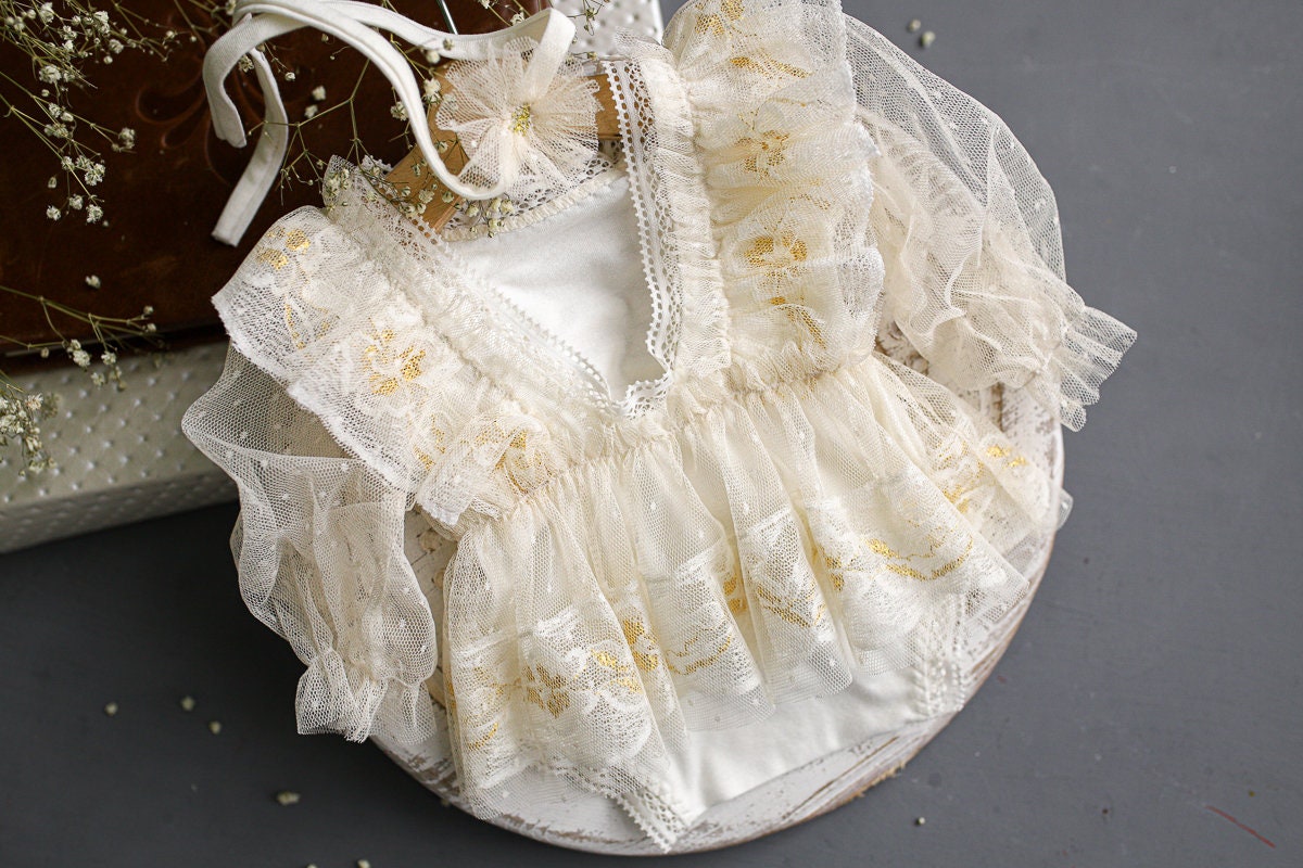 Newborn Girl Outfit,Newborn baby girl romper & headband,Newborn Outfit,Newborn Photo Props,Pregnancy gift,Newborn girl gift,Newborn props