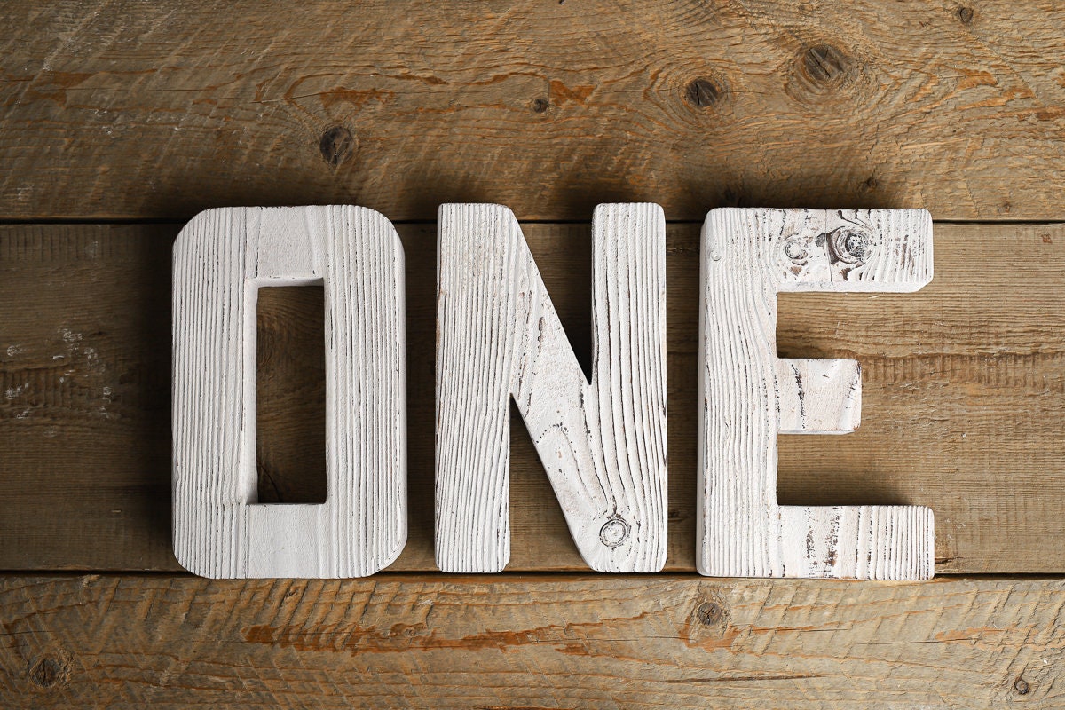 Wooden ONE Sign for First Birthday Decor,ONE Photo Prop,Sitter Girl Outfit,1st birthday photo prop,first birthday photo props