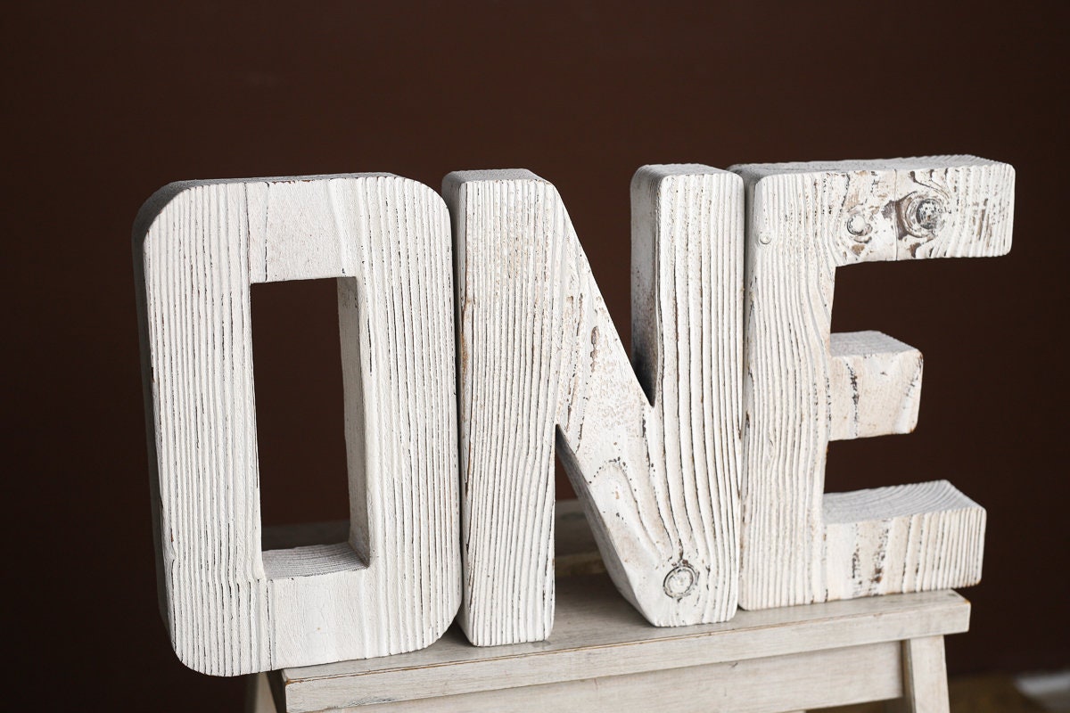 Wooden ONE Sign for First Birthday Decor,ONE Photo Prop,Sitter Girl Outfit,1st birthday photo prop,first birthday photo props