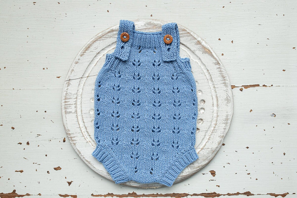 Knitted romper and bonnet,Newborn knitted Set,Newborn photography outfit,Сable knit romper,Pregnancy gift,newborn knit outfit,newborn props