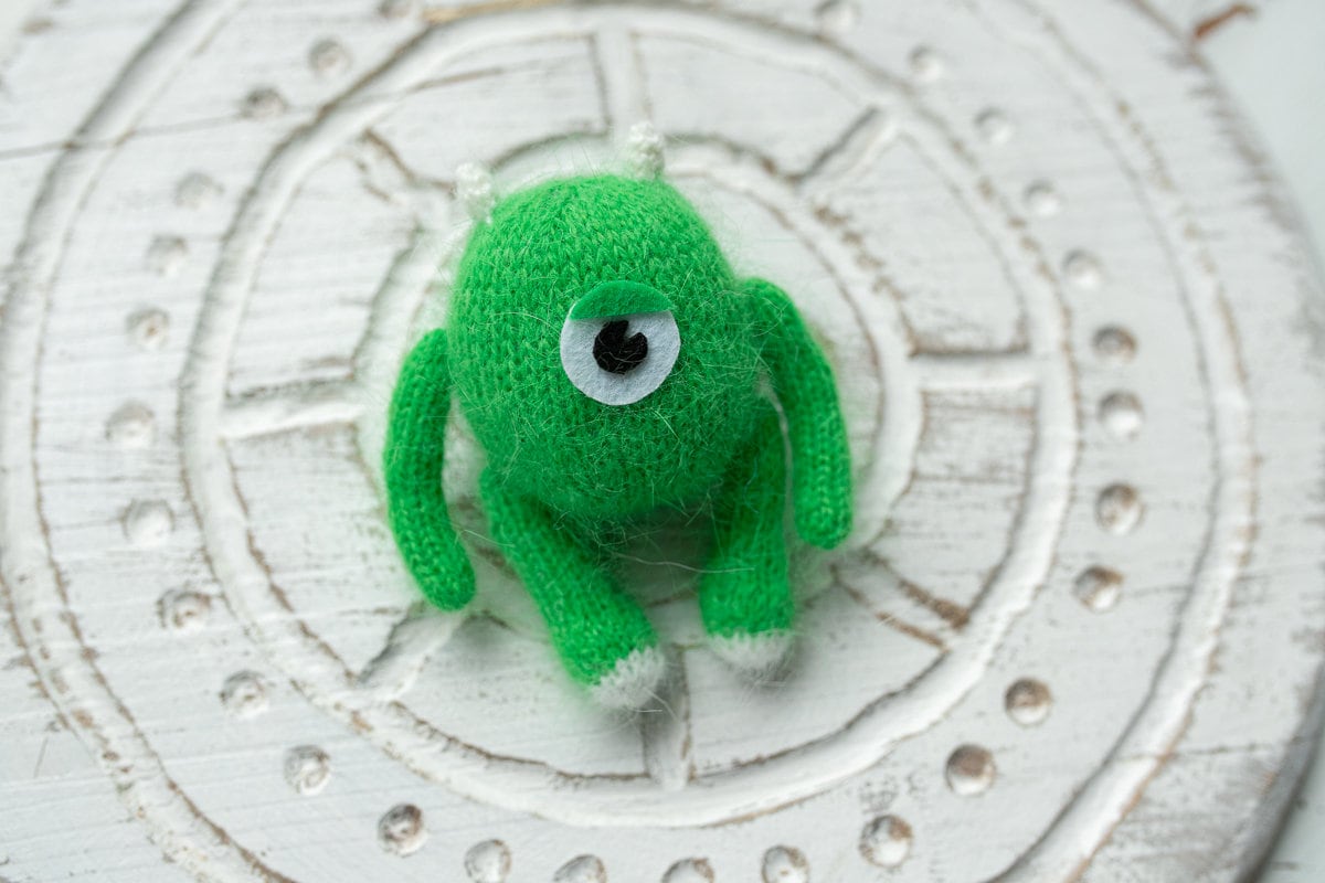 Knitted  Romper and bonnet Monster ,Newborn Photography Prop Set,Newborn photography outfit,Newborn girl photoshoot outfit,Newborn Outfit