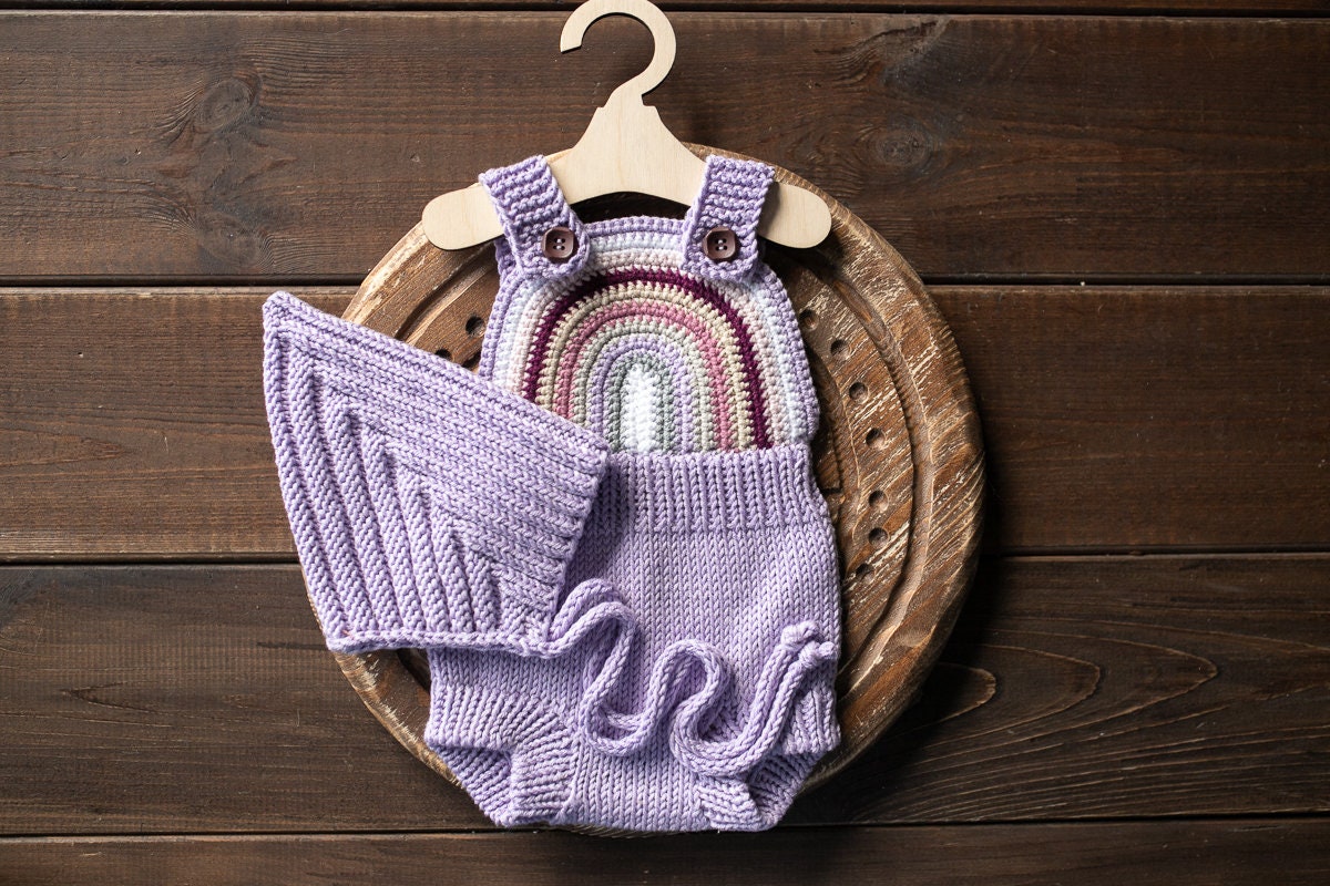 Newborn Knit romper,Newborn Knited set,Newborn Hat,Newborn outfit,Newborn cap,Newborn photography,Pregnancy gift,Knitted newborn photo props