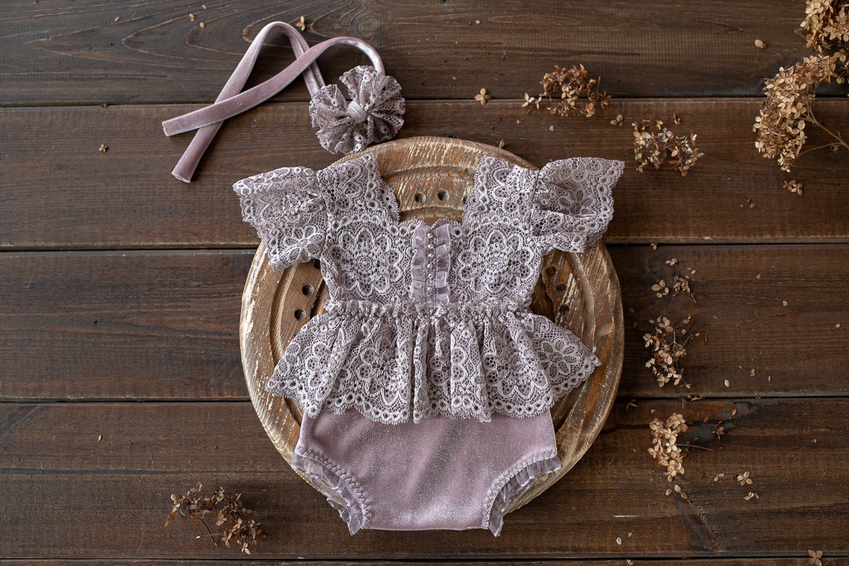 Newborn Girl Outfit,Newborn baby girl romper& headband,Newborn Outfit,Newborn Photography Props,Pregnancy gift,Newborn girl gift