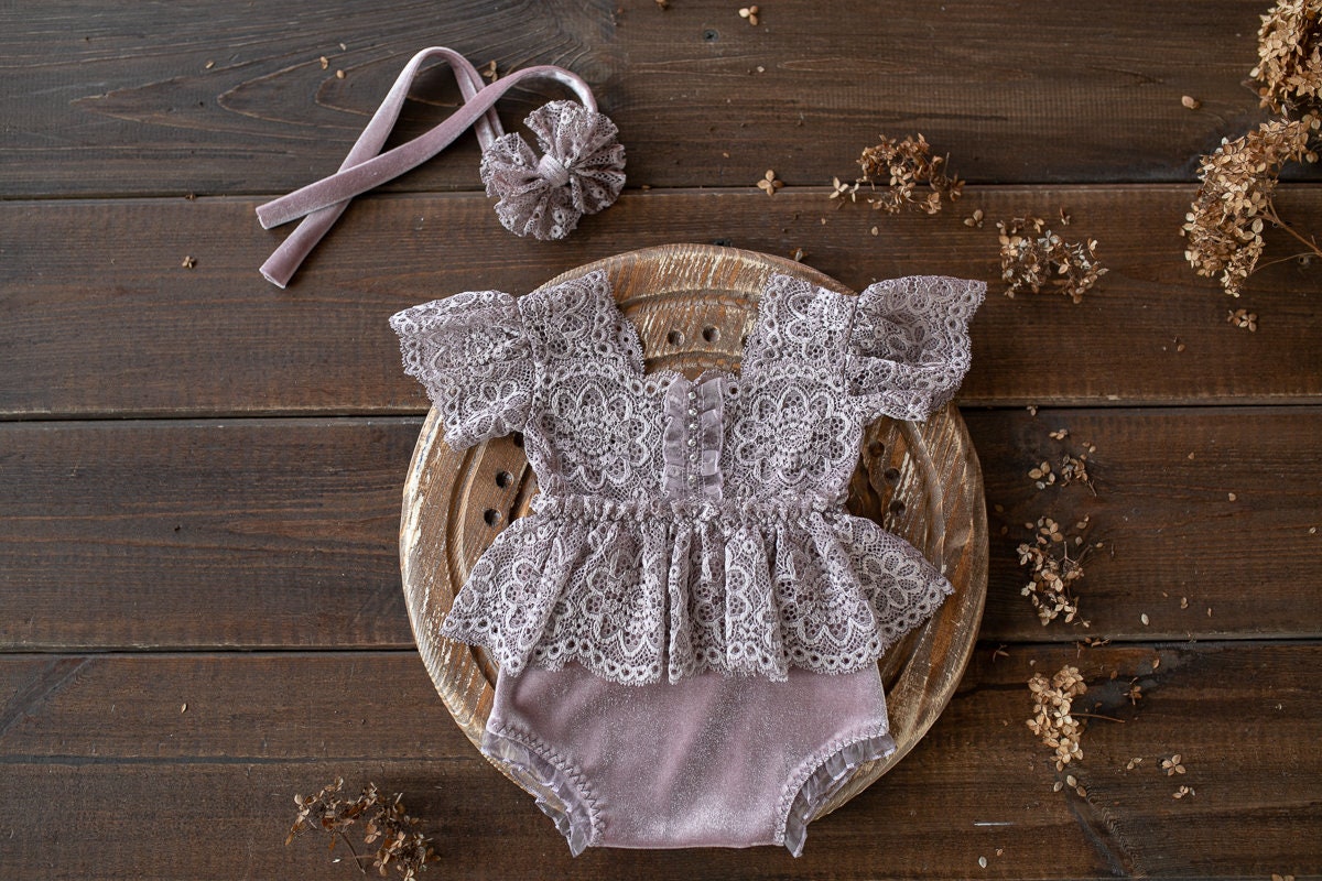 Newborn Girl Outfit,Newborn baby girl romper& headband,Newborn Outfit,Newborn Photography Props,Pregnancy gift,Newborn girl gift