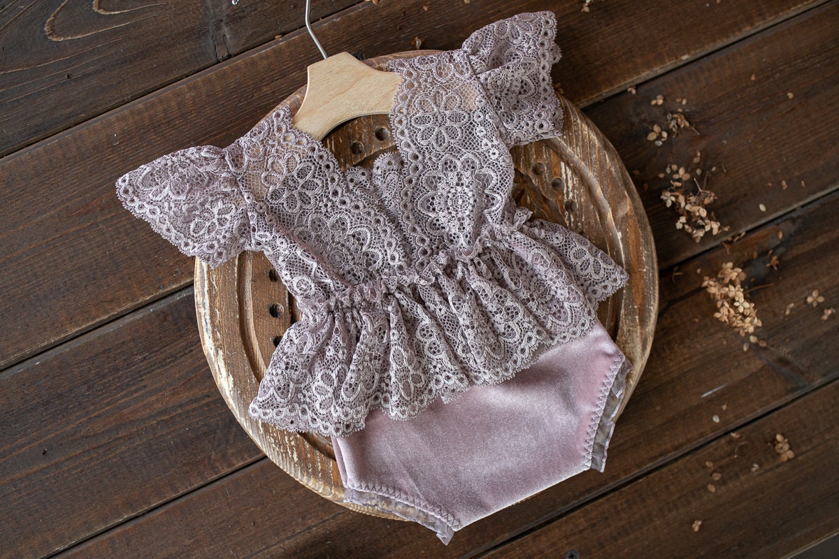 Newborn Girl Outfit,Newborn baby girl romper& headband,Newborn Outfit,Newborn Photography Props,Pregnancy gift,Newborn girl gift