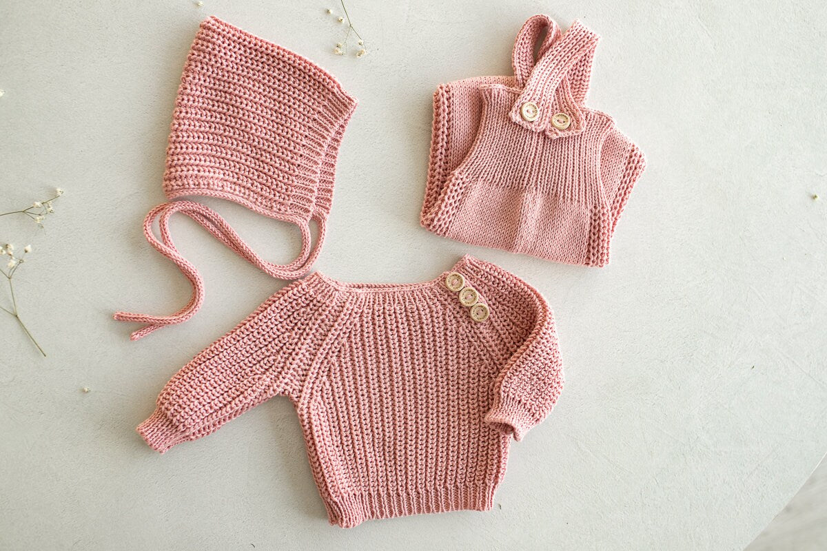 Newborn Knited set,Newborn Knit romper,Newborn Hat,Newborn outfit,Newborn photography,Pregnancy gift,Knitted newborn photo props