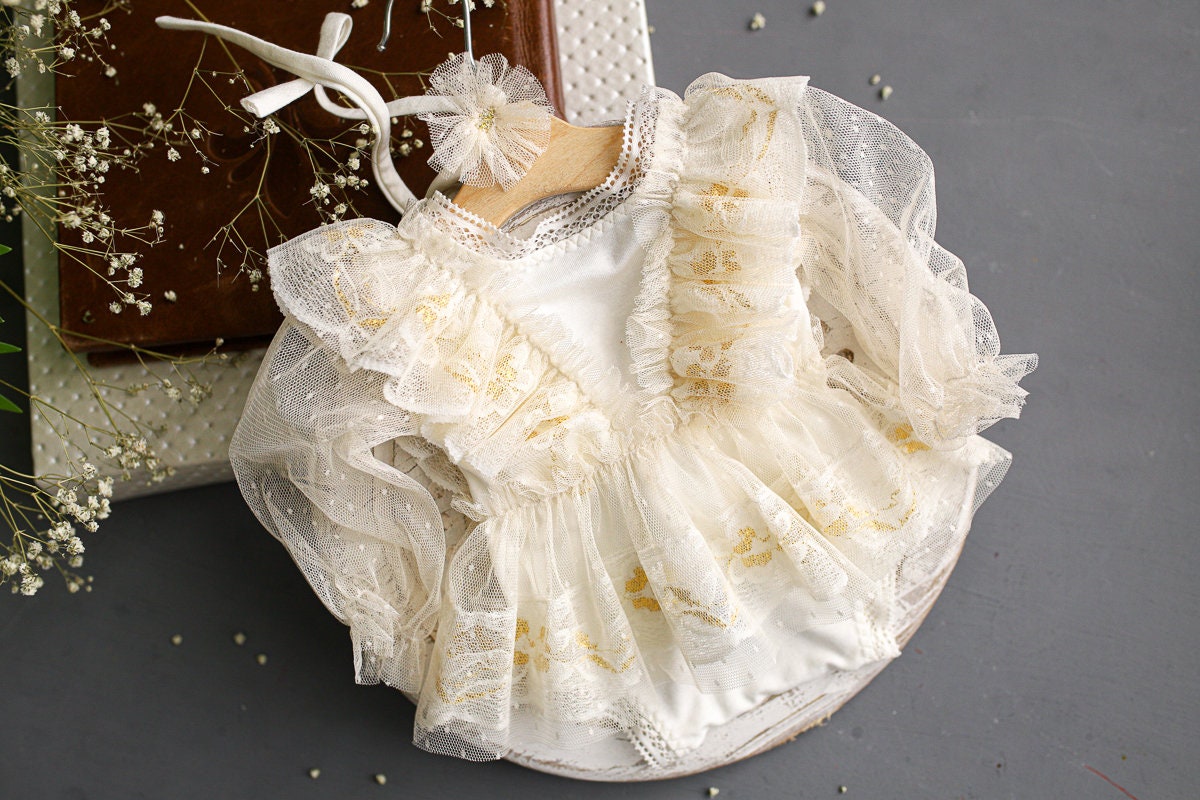 Newborn Girl Outfit,Newborn baby girl romper & headband,Newborn Outfit,Newborn Photo Props,Pregnancy gift,Newborn girl gift,Newborn props