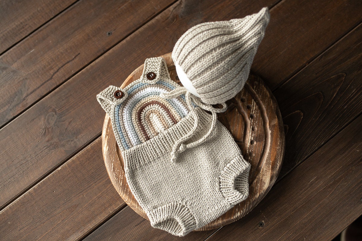 Newborn Knit romper,Newborn Knited set,Newborn Hat,Newborn outfit,Newborn cap,Newborn photography,Pregnancy gift,Knitted newborn photo props