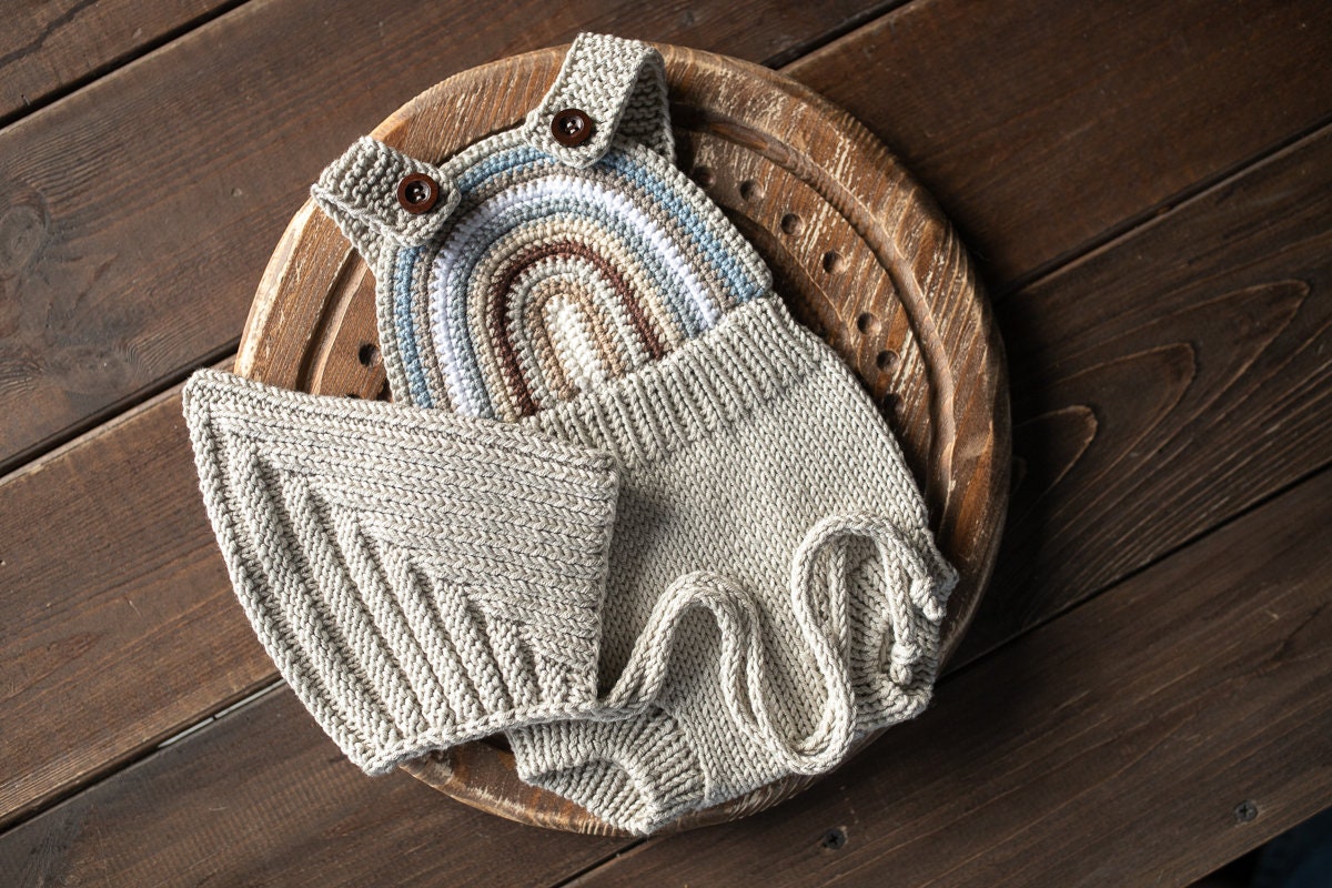 Newborn Knit romper,Newborn Knited set,Newborn Hat,Newborn outfit,Newborn cap,Newborn photography,Pregnancy gift,Knitted newborn photo props