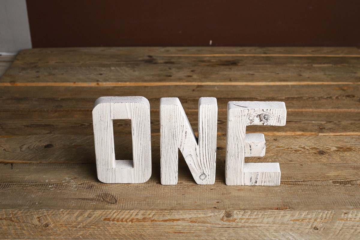 Wooden ONE Sign for First Birthday Decor,ONE Photo Prop,Sitter Girl Outfit,1st birthday photo prop,first birthday photo props