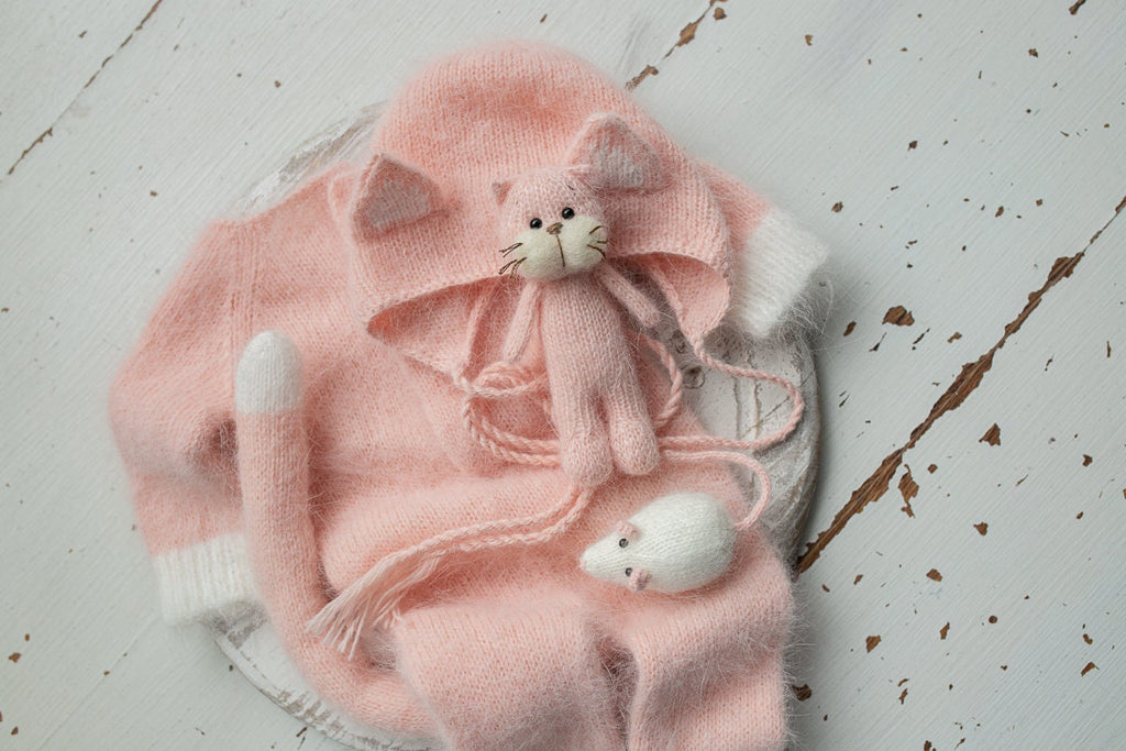 Knitted Kitten Bonnet Romper and toy,Newborn Photography Prop Set,Newborn photography outfit,Newborn photoshoot outfit,Newborn Kitten Outfit