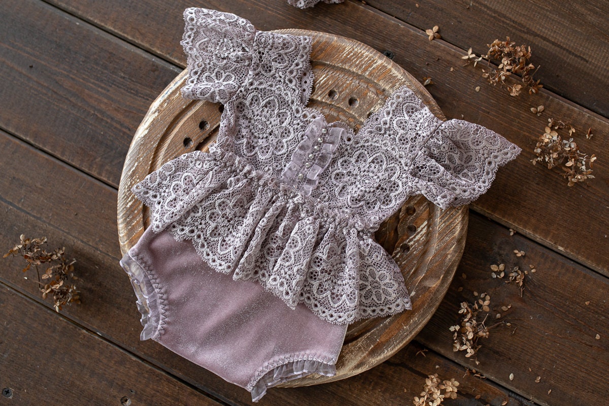 Newborn Girl Outfit,Newborn baby girl romper& headband,Newborn Outfit,Newborn Photography Props,Pregnancy gift,Newborn girl gift