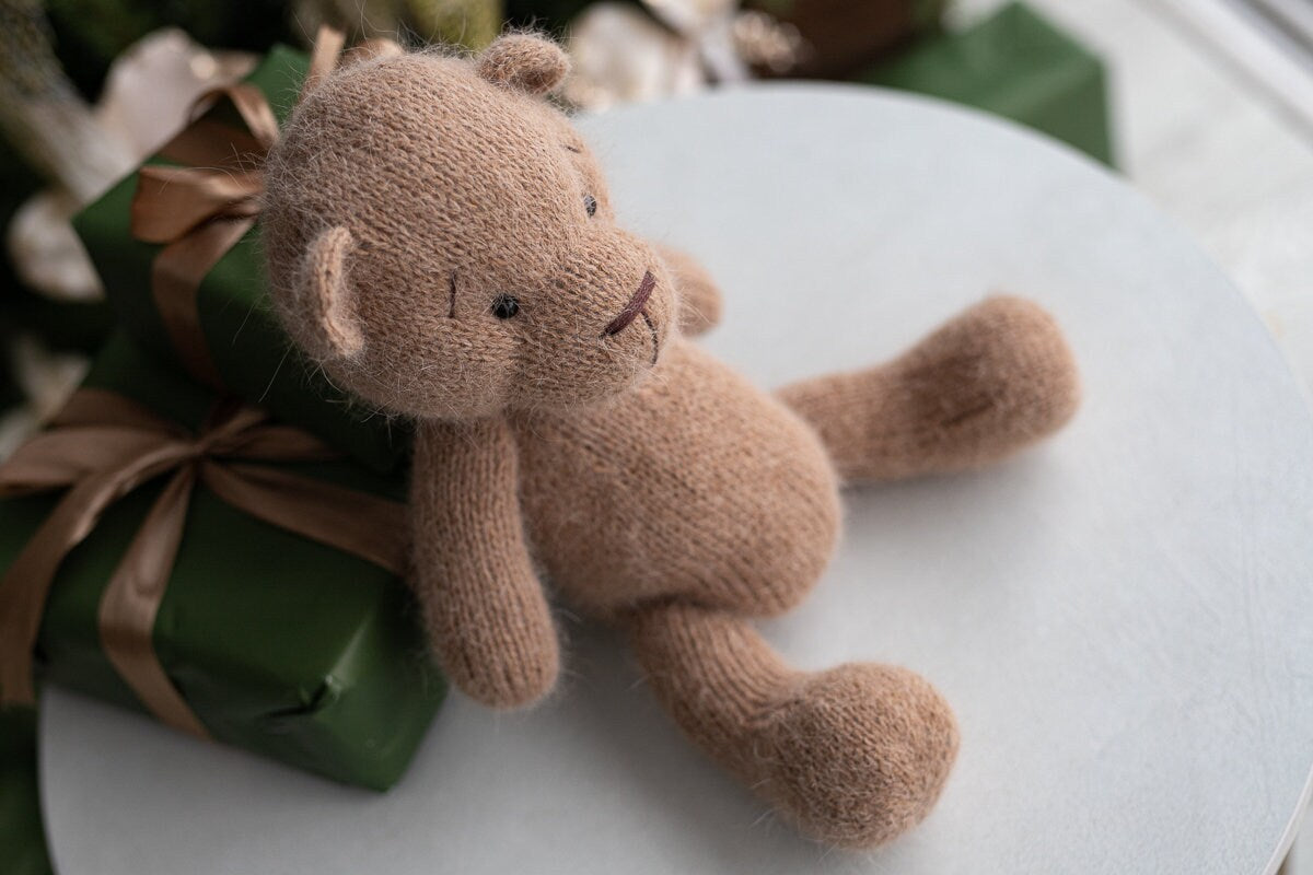 Newborn Knit Teddy Bear Outfit with Toy,Big Knitted Teddy Bear Toys, Newborn Teddy Bear Outfit, Newborn Photo Props,Baby Bear Crochet Toy
