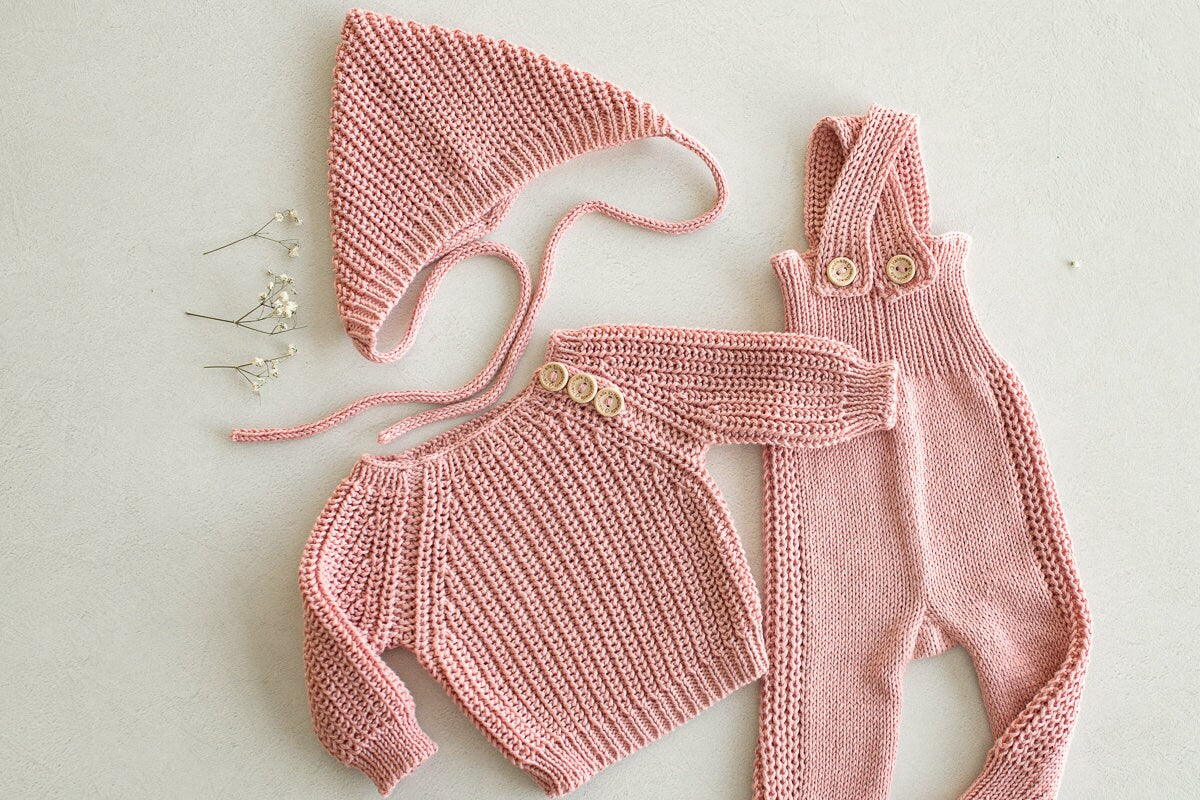 Newborn Knited set,Newborn Knit romper,Newborn Hat,Newborn outfit,Newborn photography,Pregnancy gift,Knitted newborn photo props