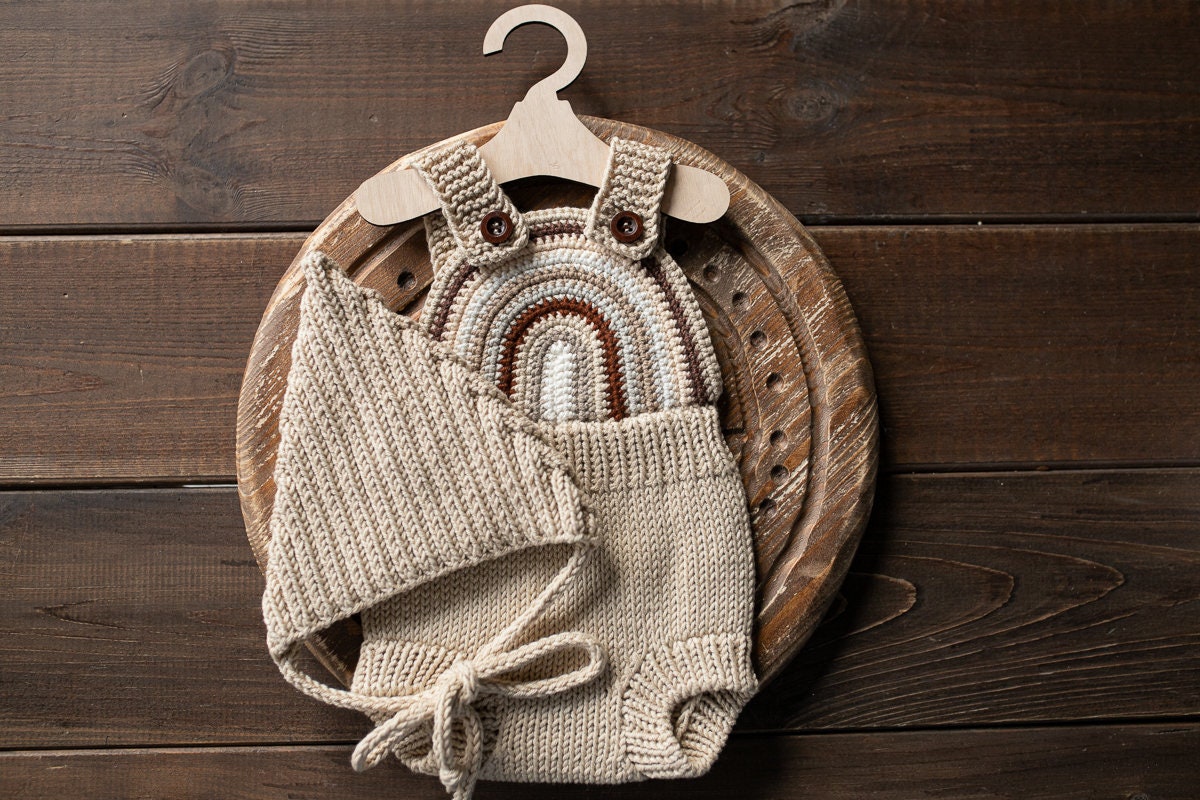 Newborn Knit romper,Newborn Knited set,Newborn Hat,Newborn outfit,Newborn cap,Newborn photography,Pregnancy gift,Knitted newborn photo props