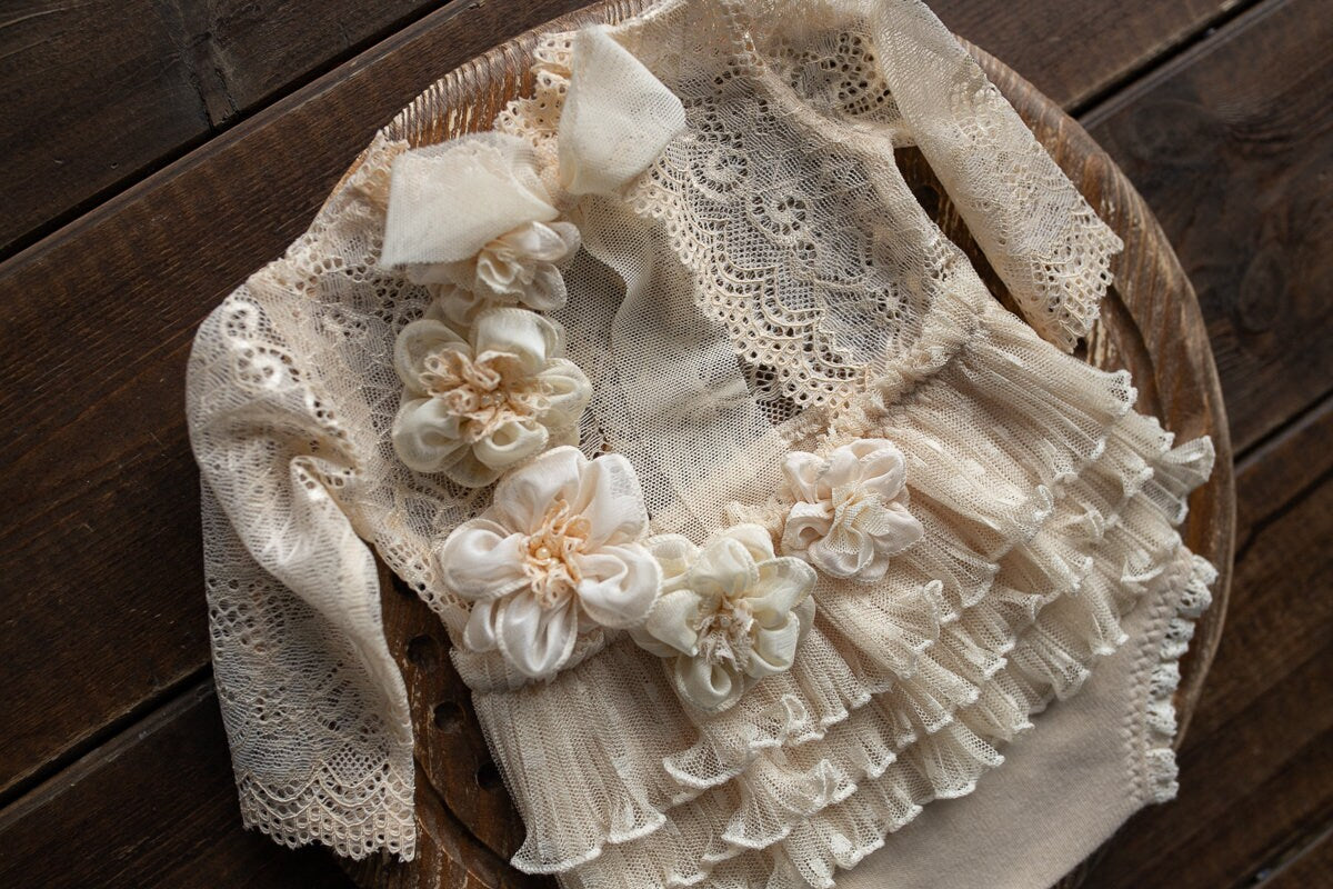 Newborn girl romper with elegant lace trim & headband,Newborn Romper,Newborn photography prop,Newborn photo outfit girl,Pregnancy gift