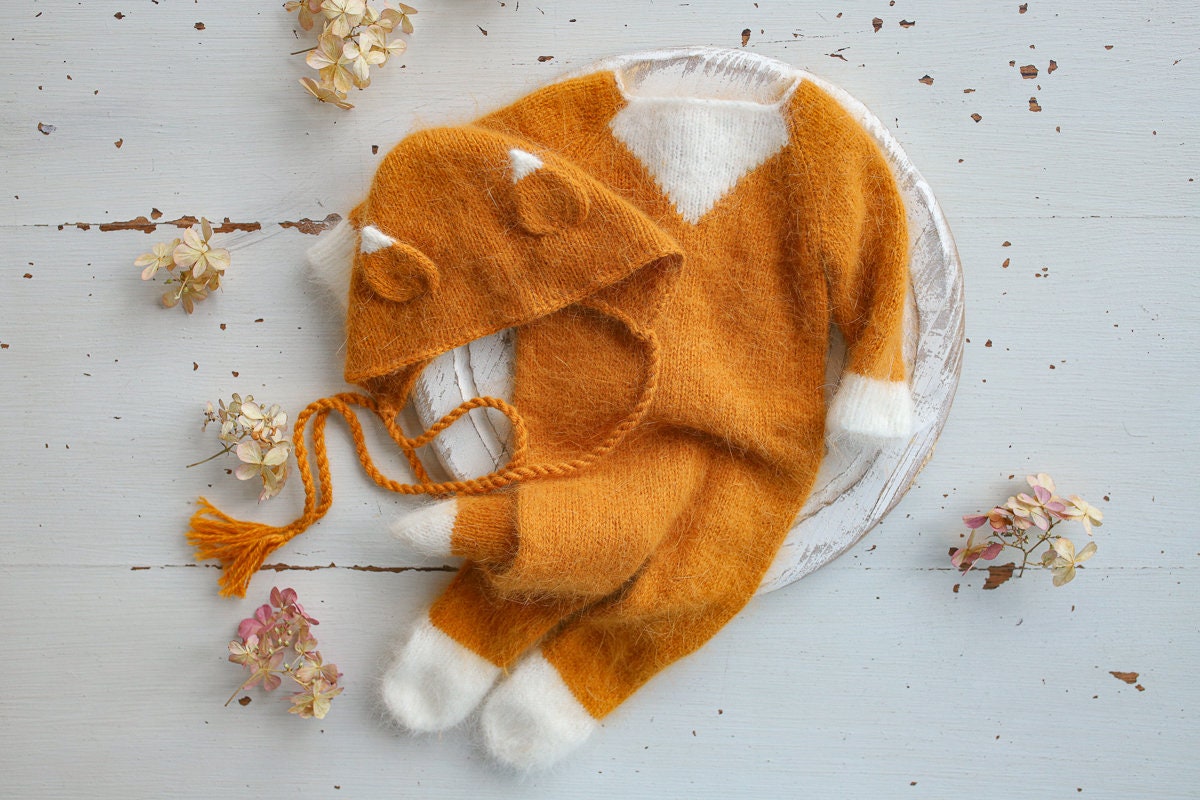Newborn Knitted Fox Outfit bonnet and toy,Newborn Photography Prop,Newborn photography outfit,Newborn photoshoot outfit,Newborn Fox Outfit