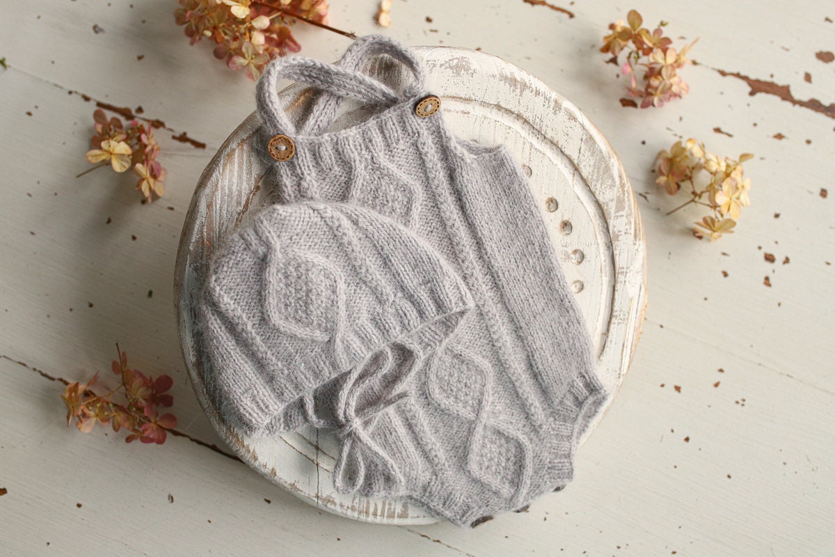 Knitted romper & bonnet,Newborn Photography Prop Set,Newborn photography outfit,Newborn girl photoshoot outfit,Pregnancy gift,Newborn props