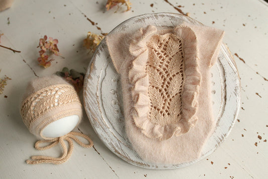 Knitted romper and bonnet,Newborn knitted Set,Newborn photography outfit,Сable knit romper,Pregnancy gift,newborn knit outfit,newborn props