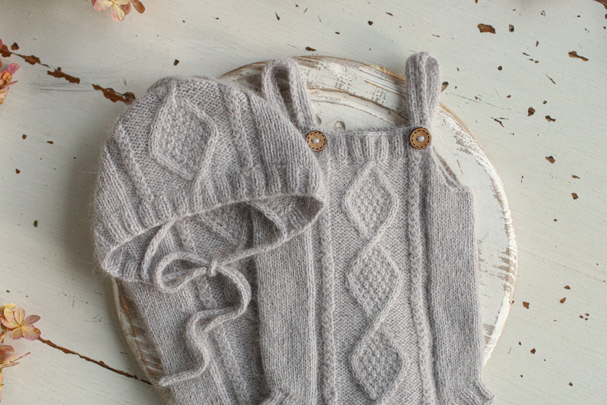 Knitted romper & bonnet,Newborn Photography Prop Set,Newborn photography outfit,Newborn girl photoshoot outfit,Pregnancy gift,Newborn props
